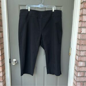 Ruby Rd Woman Plus Size Black Pull on Capri